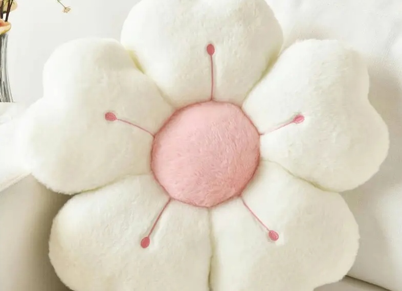 Кроватка «Ромашка» — нежная, как лепестки цветка, и безопасная, как объятия мамы