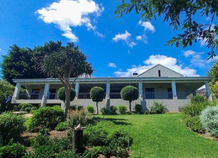 Черногория: дом на скале и Привет соседям!</p>
<p>Особенности строительства и планировок.