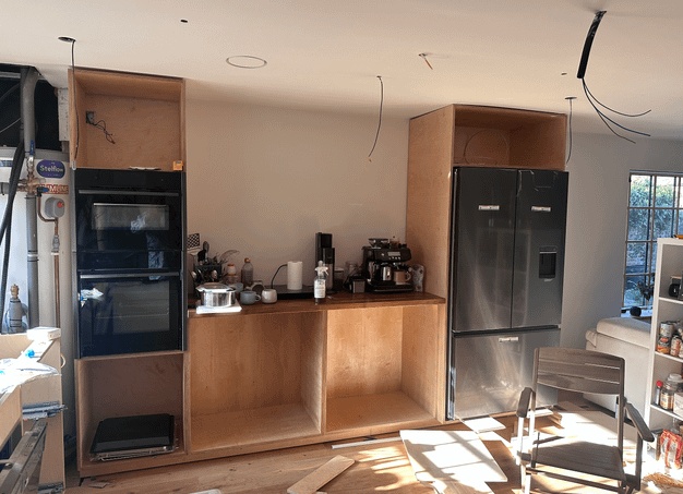 Кухни в потолок: 7 причин, почему оптимизация пространства — ваш ключ к успеху в бизнесе!