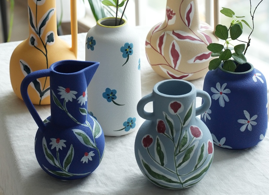 Ваза для растений: Акцент на гармонии и красоте в вашем доме