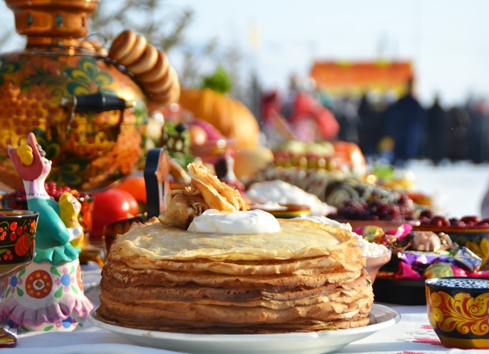 Масленица: встречаем весну с ароматом блинов и весельем!