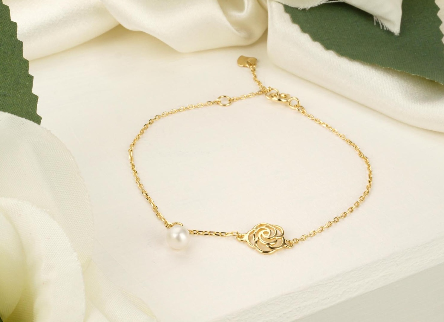 Розовый цвет: нежность, невинность и сексуальность.